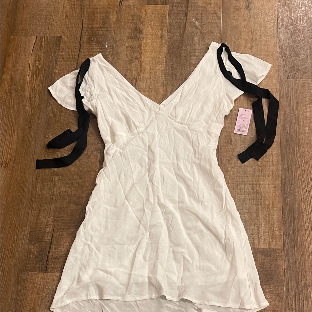 wild fable White Mini Dress with Black Tie Straps - Picture 5 of 5